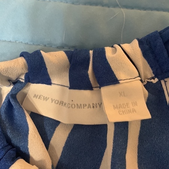 New York and Company summer top - Picture 5 of 7